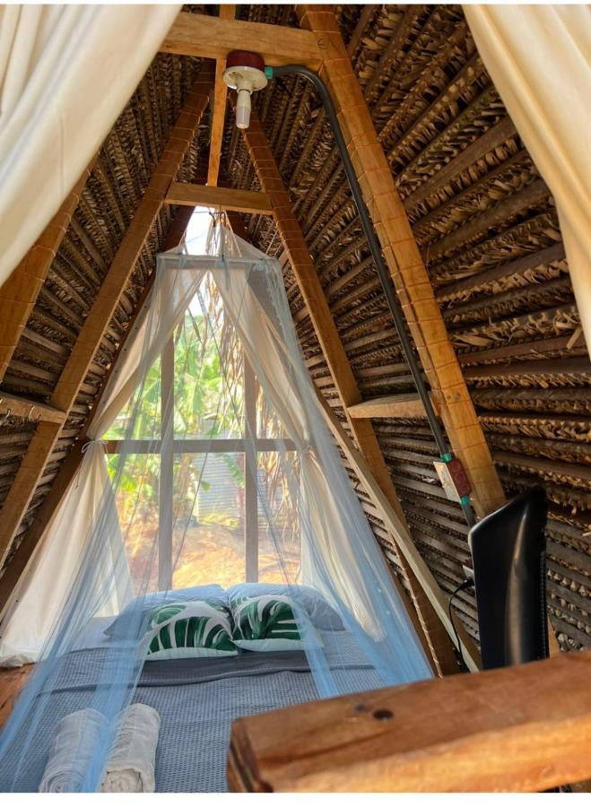 Hotel Sasy Tipis Santa Catalina Exteriér fotografie